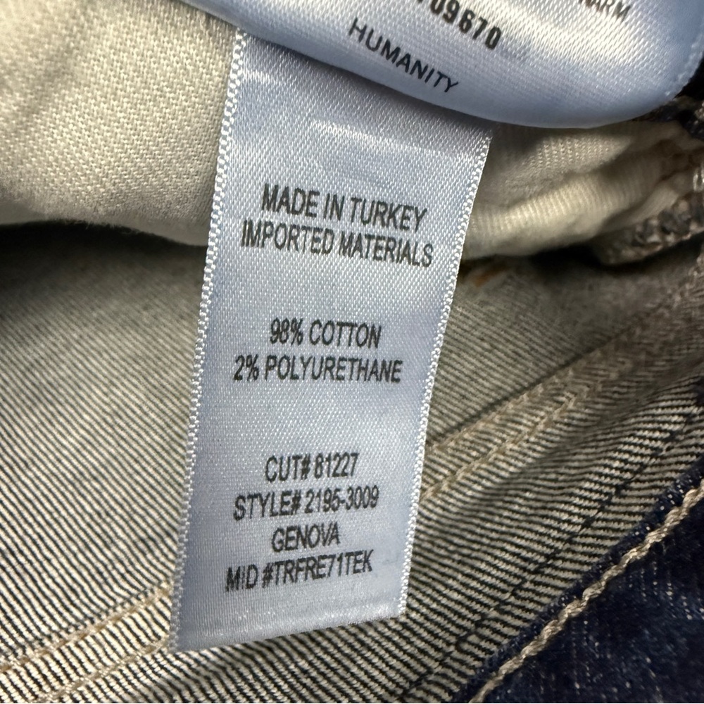 Citizens of Humanity Genova Boot Cut Dark Wash Jeans - Picture 7 of 7